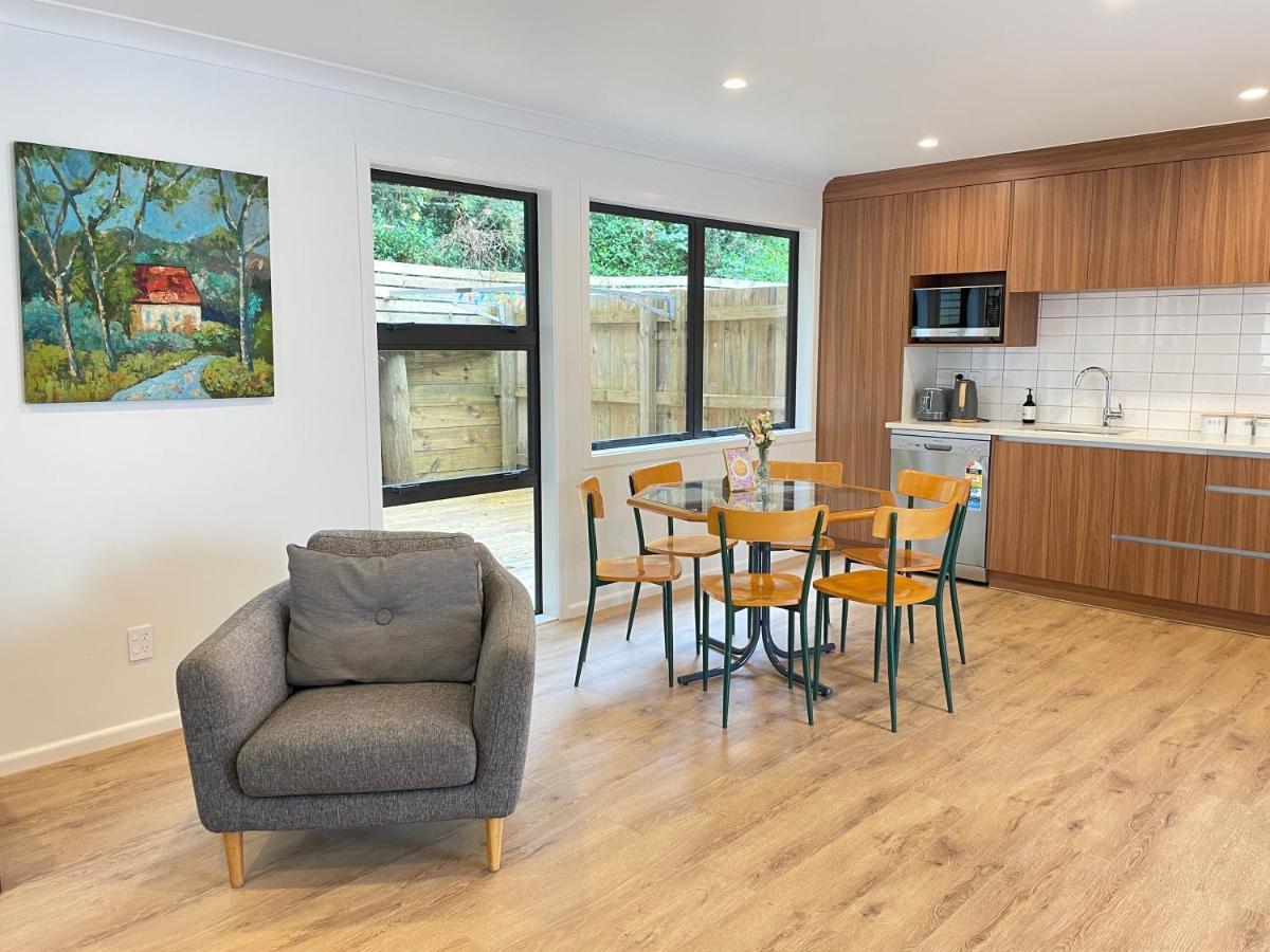 No Party Allowed, Entire Brand New 3 Bedroom Townhouse, Free Unlimited Fibre Wifi And Free Parking Wellington Eksteriør billede