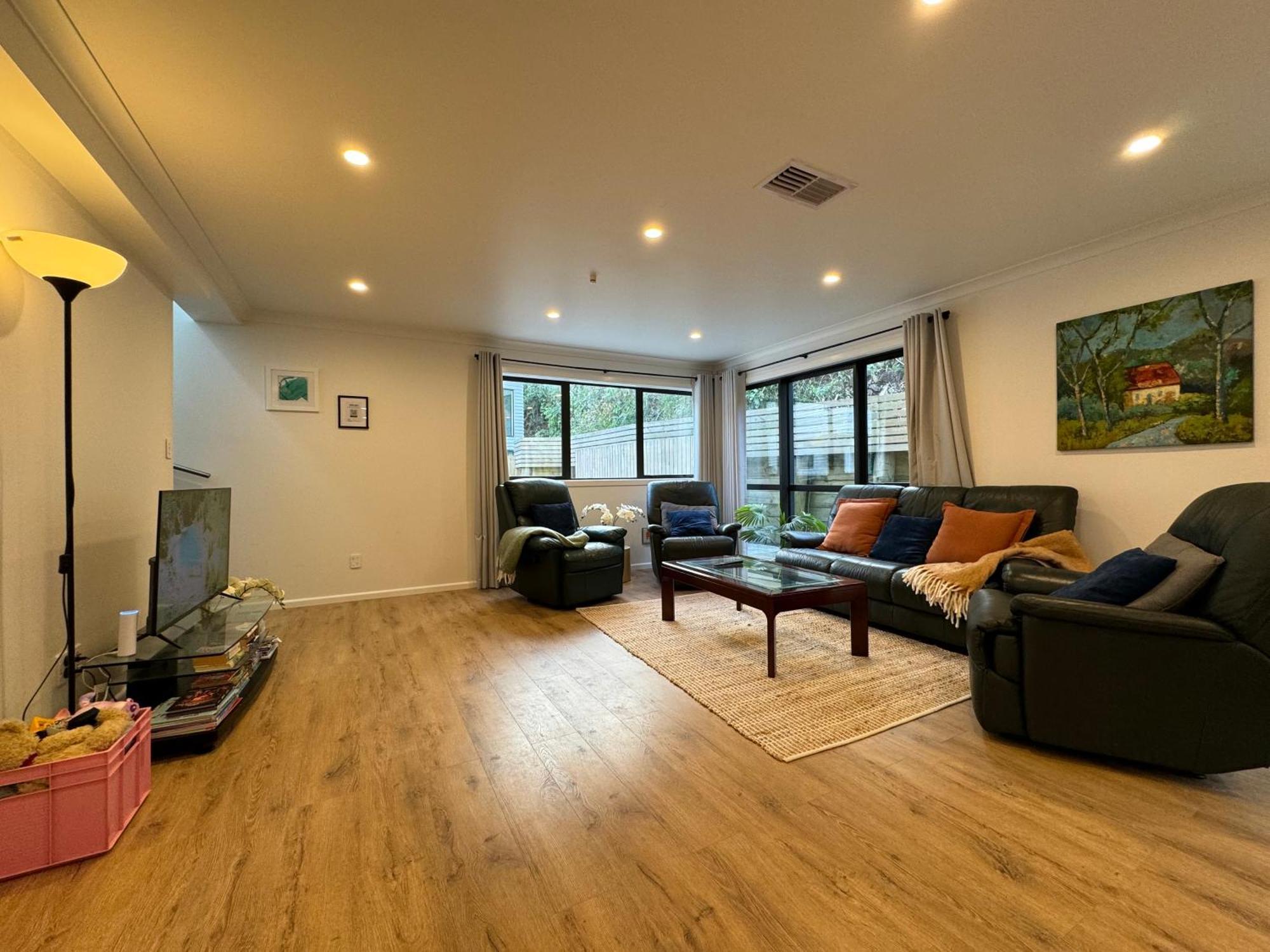 No Party Allowed, Entire Brand New 3 Bedroom Townhouse, Free Unlimited Fibre Wifi And Free Parking Wellington Eksteriør billede
