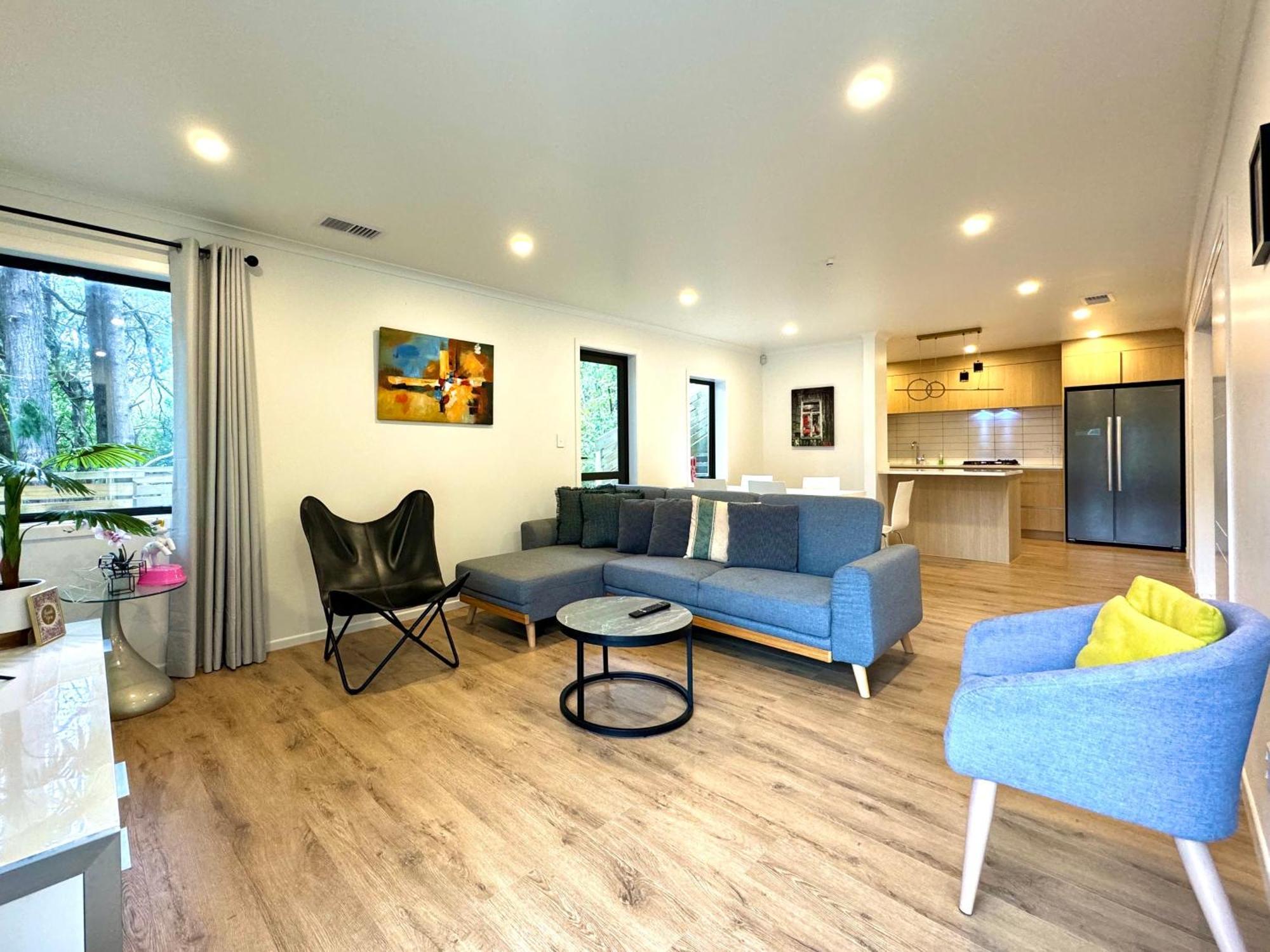 No Party Allowed, Entire Brand New 3 Bedroom Townhouse, Free Unlimited Fibre Wifi And Free Parking Wellington Eksteriør billede